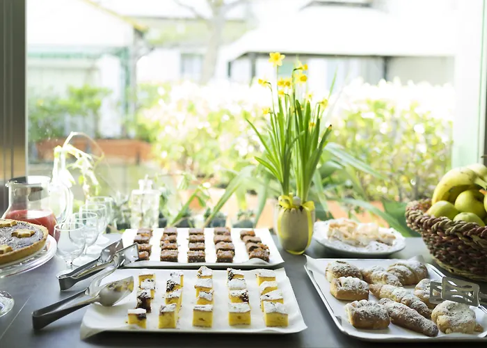 ホテル Buona Fortuna 3*